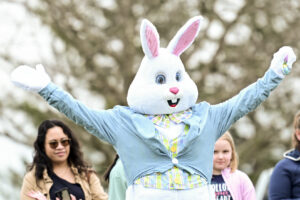 Easter feast made sweeter by desserts — and family
